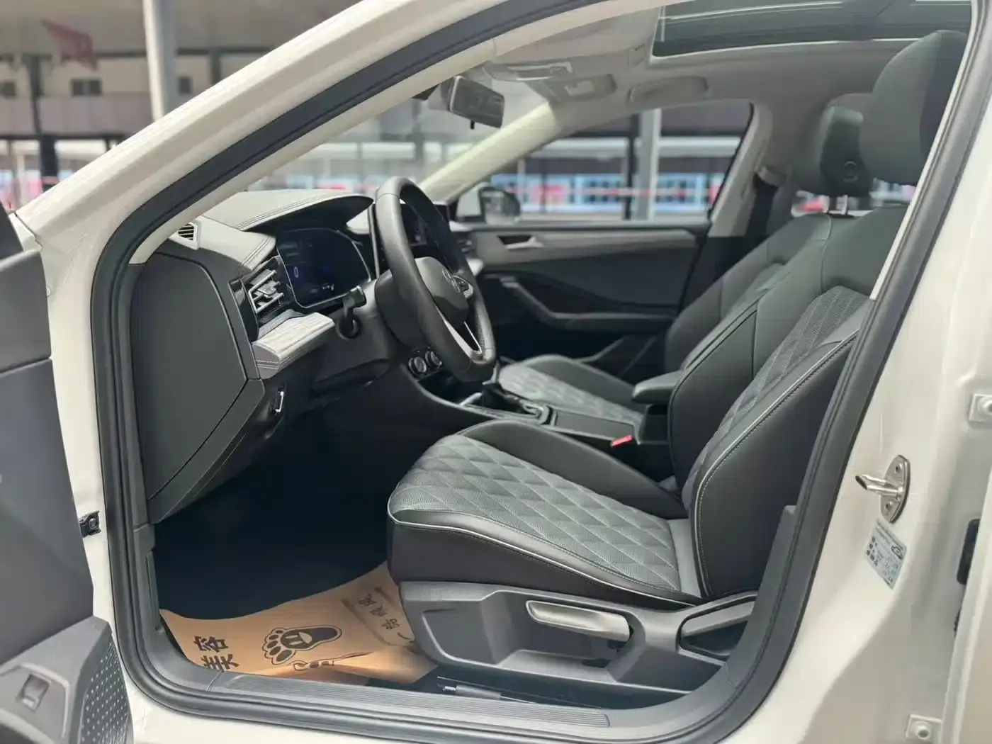 2023 Volkswagen Sagitar 300TSI DSG Super Edition — миниатюра 5