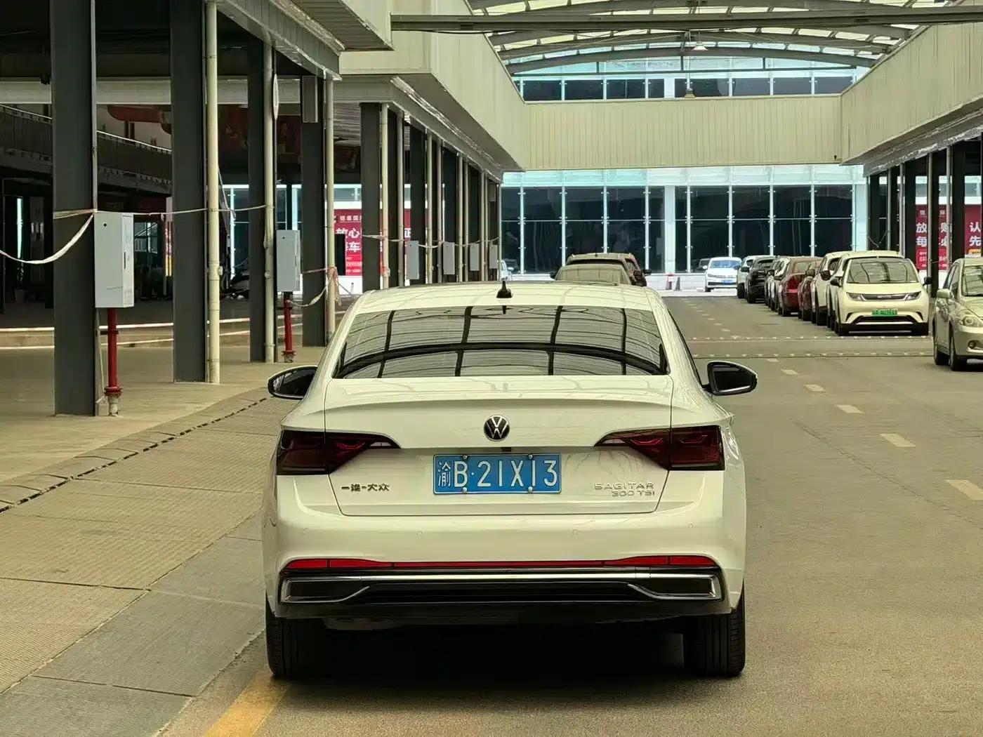 2023 Volkswagen Sagitar 300TSI DSG Super Edition — миниатюра 9