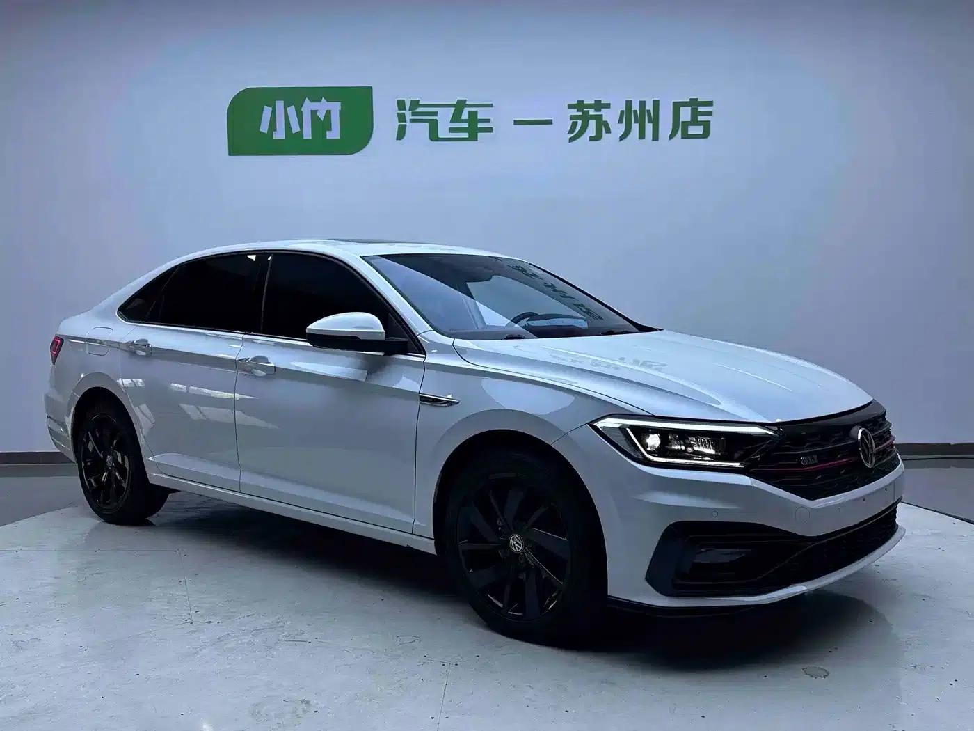2021 Volkswagen Sagitar 280TSI DSG Excellence Edition — миниатюра 2