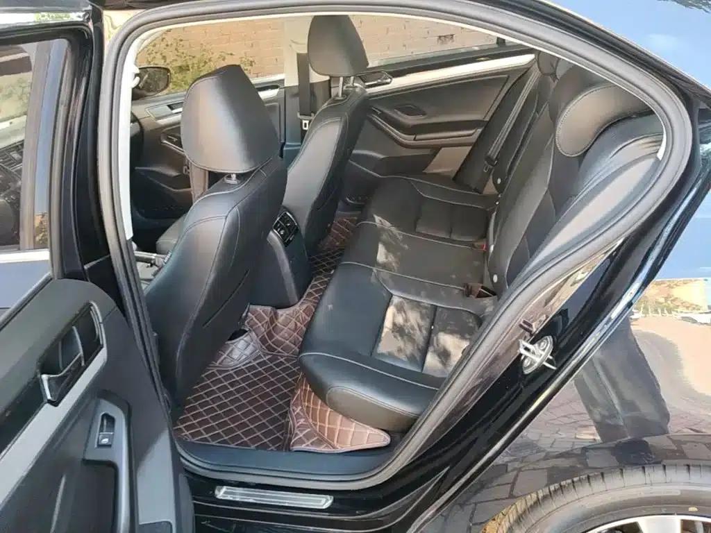 2018 Volkswagen Sagitar 1.6L Automatic Comfort Model — миниатюра 17