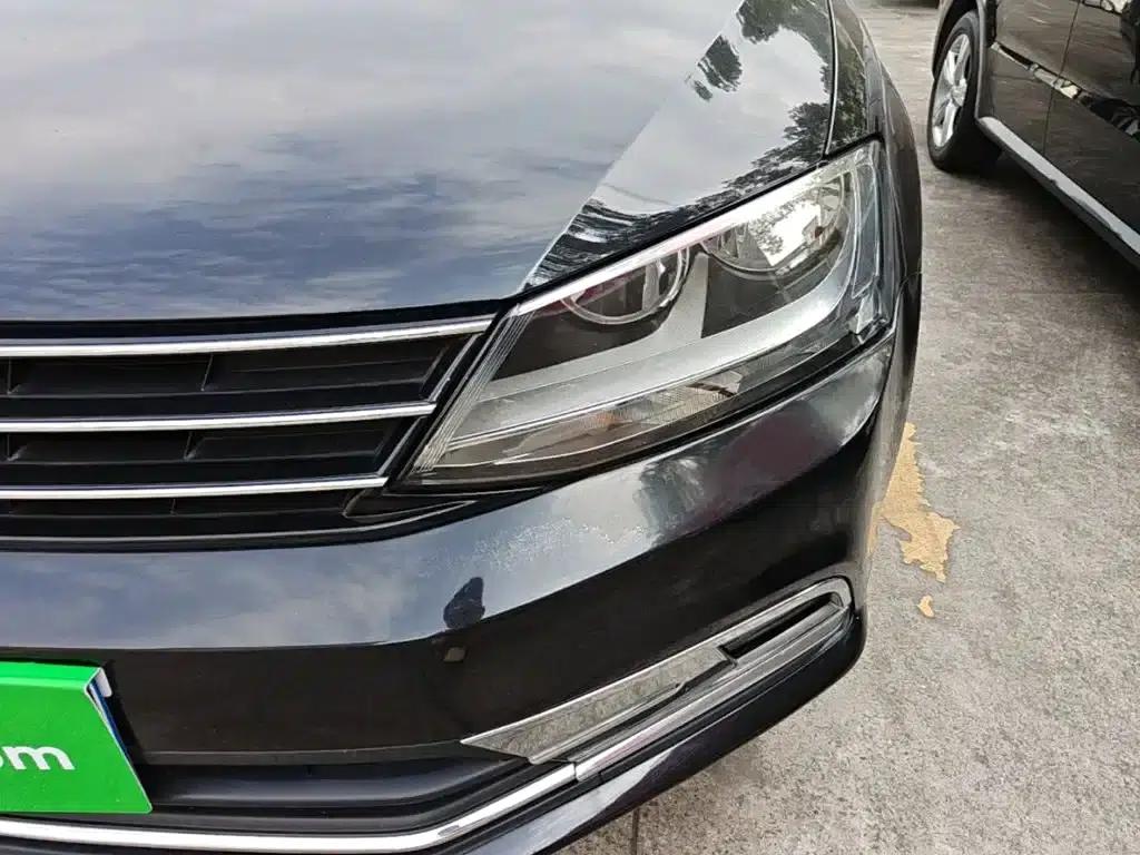 2018 Volkswagen Sagitar 1.6L Automatic Comfort Model — миниатюра 24