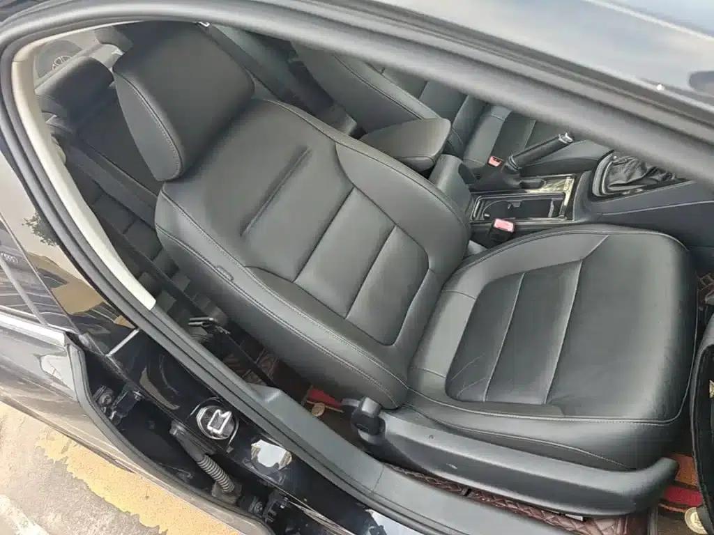 2018 Volkswagen Sagitar 1.6L Automatic Comfort Model — миниатюра 25