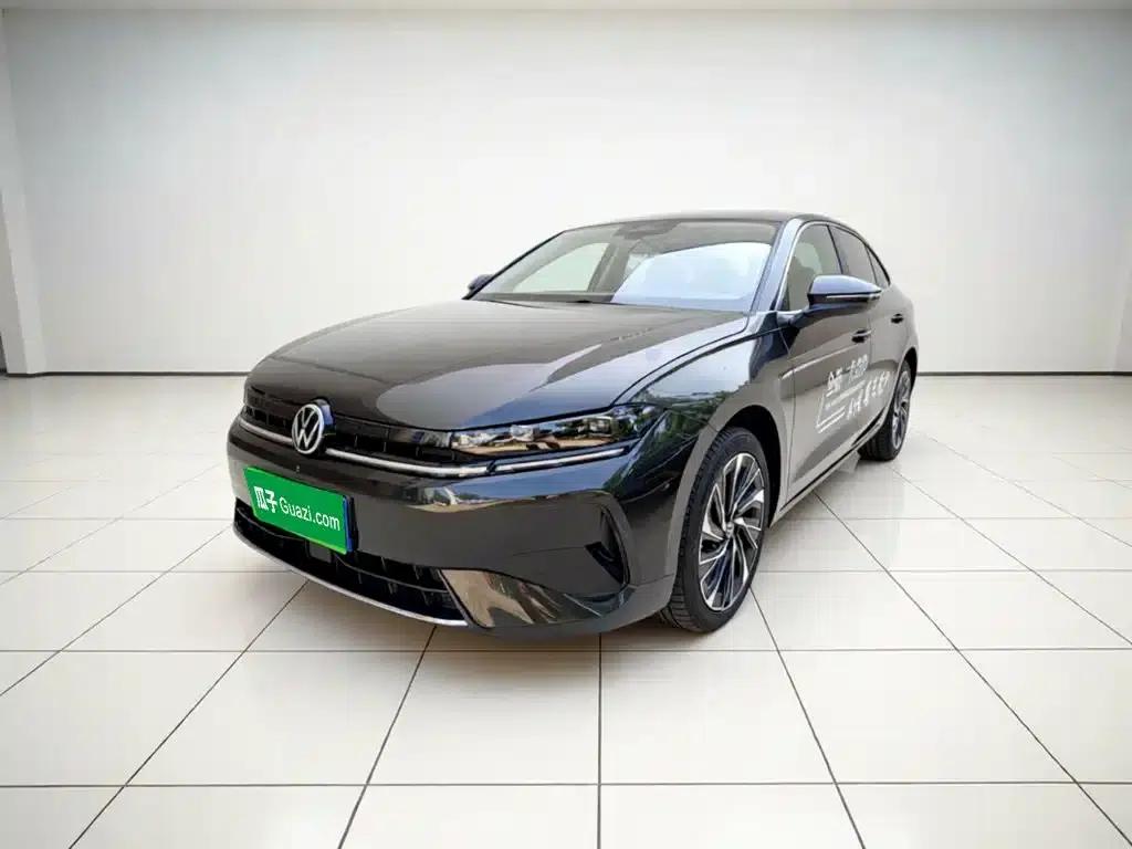 2026 Volkswagen Sagitar L 300TSI DSG Luxury Edition — миниатюра 1
