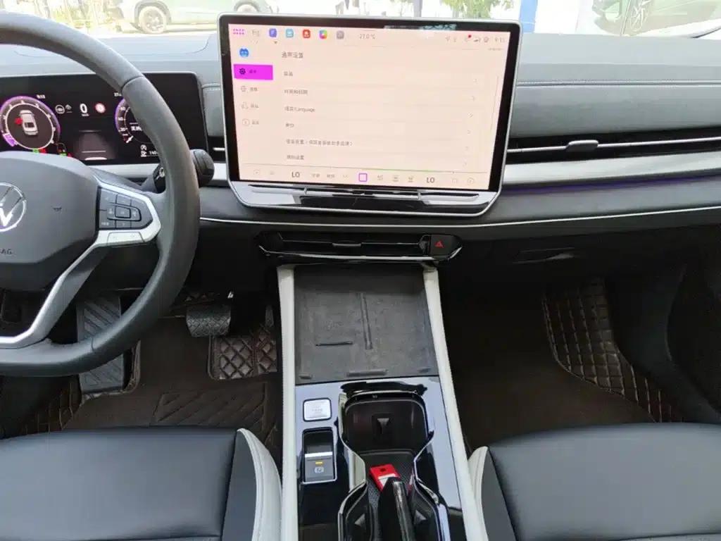 2026 Volkswagen Sagitar L 300TSI DSG Luxury Edition — миниатюра 13