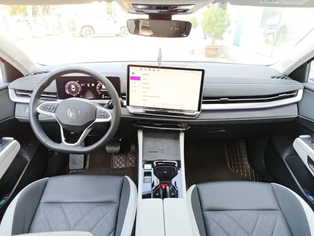 2026 Volkswagen Sagitar L 300TSI DSG Luxury Edition — миниатюра 10