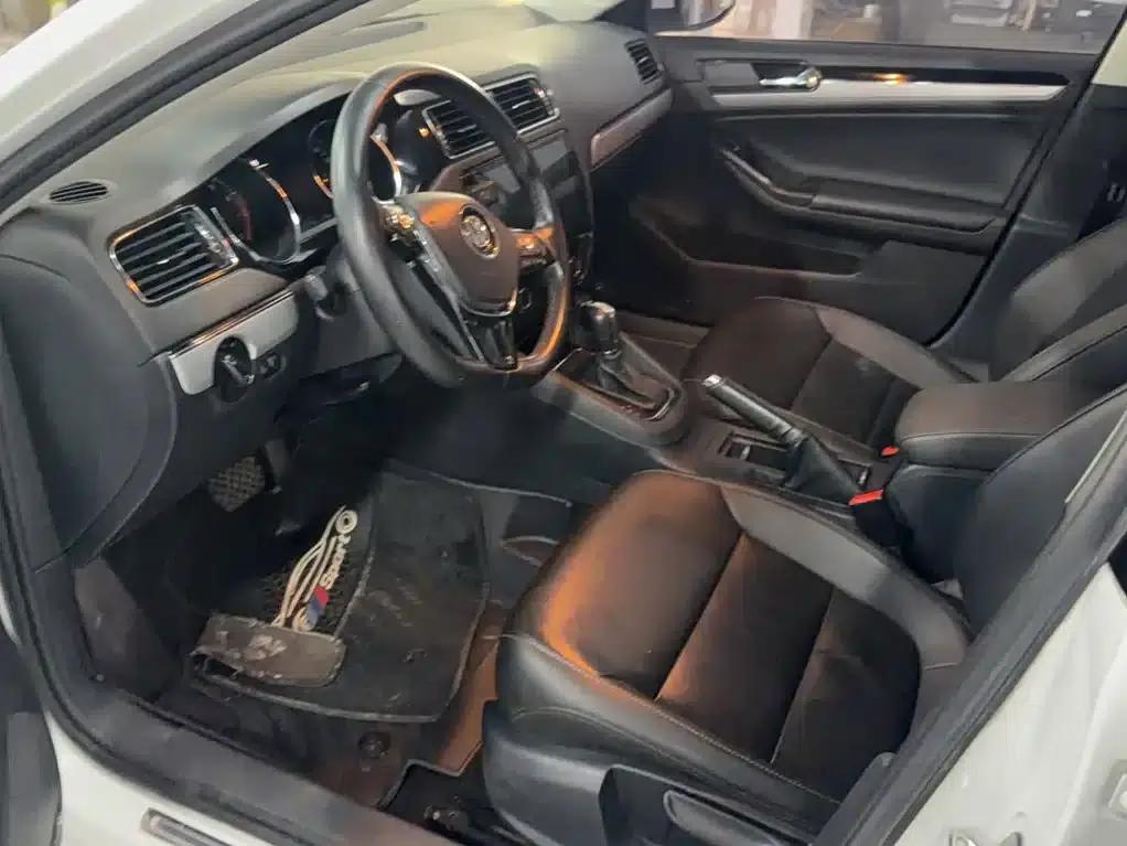 2018 Volkswagen Sagitar 280TSI DSG Dynamic Edition — миниатюра 17