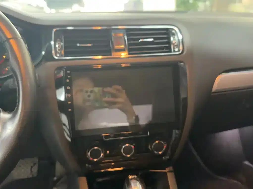 2018 Volkswagen Sagitar 280TSI DSG Dynamic Edition — миниатюра 7
