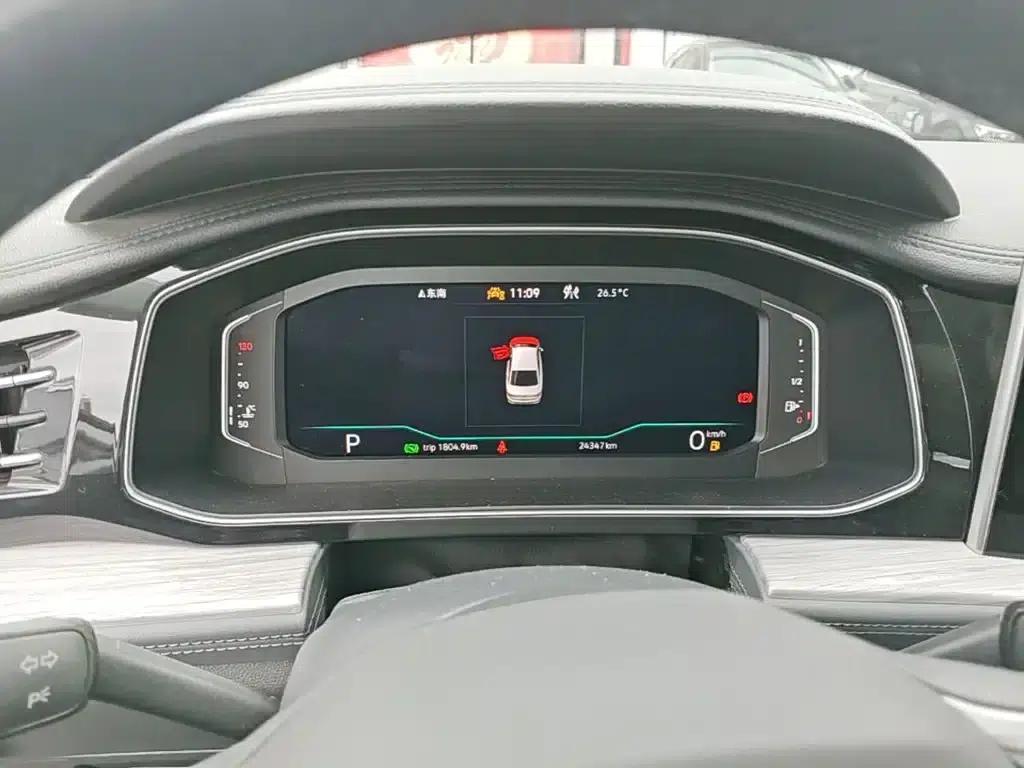 2023 Volkswagen Sagitar 300TSI DSG Excellence Edition — миниатюра 12