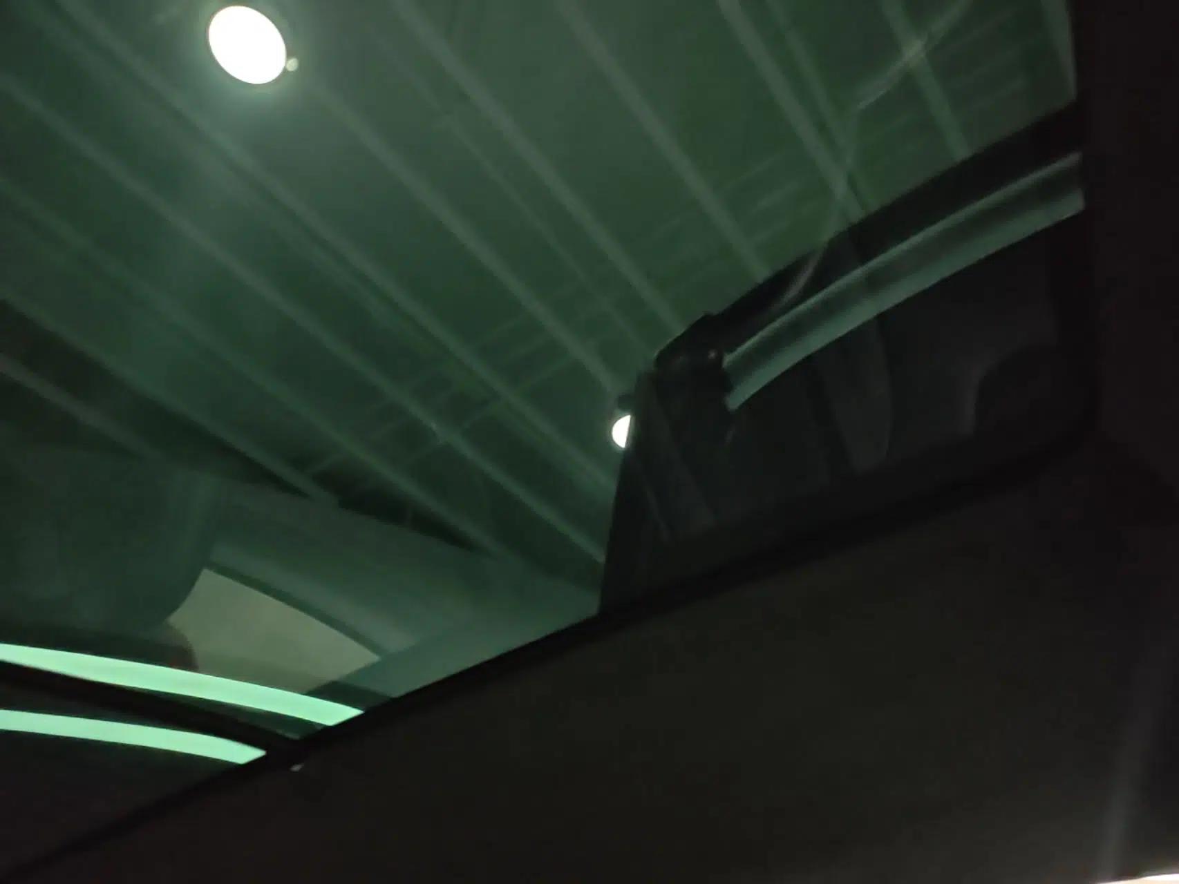Tesla Model X 2020 Long-Range Upgrade Version — миниатюра 21