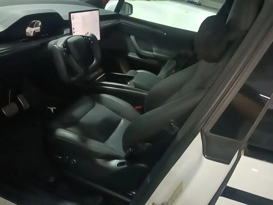 Tesla Model X 2023 Three-Motor All-Wheel-Drive Plaid Version — миниатюра 17