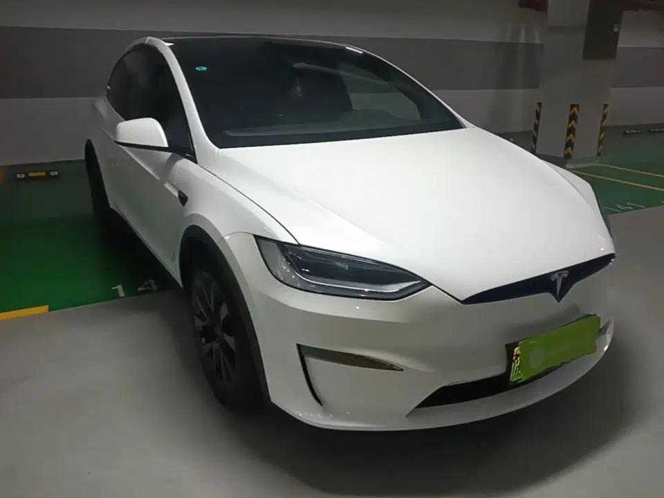 Tesla Model X 2023 Three-Motor All-Wheel-Drive Plaid Version — миниатюра 3