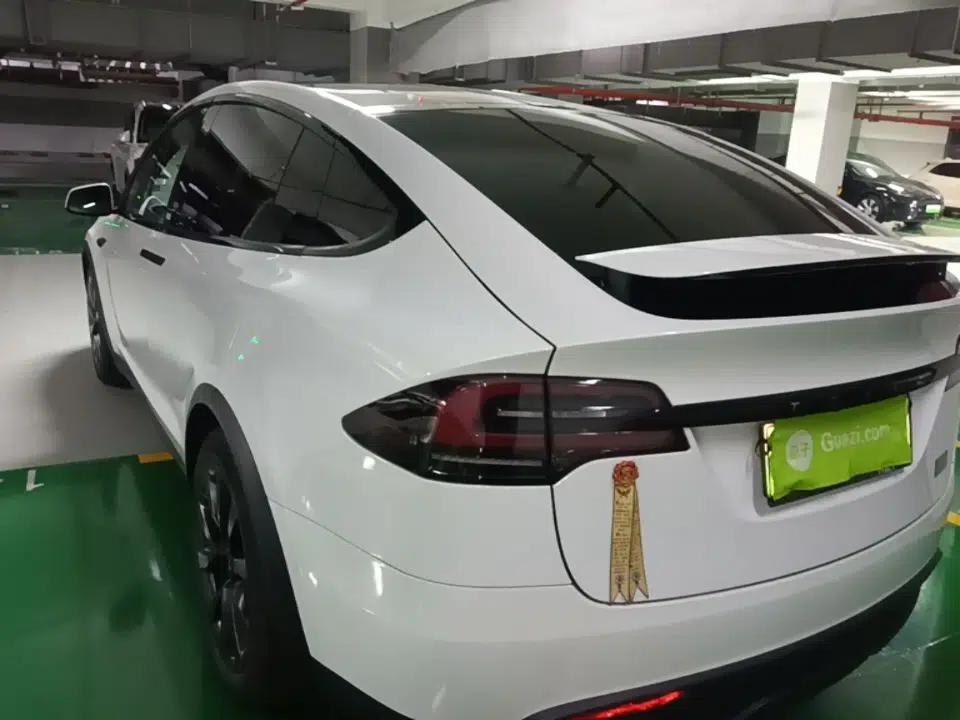 Tesla Model X 2023 Three-Motor All-Wheel-Drive Plaid Version — миниатюра 4