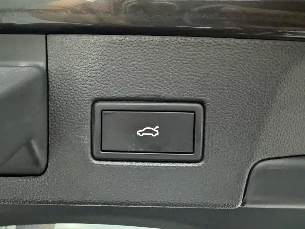 Lamando 2023 Lamando L 280TSI DSG Hot Edition — миниатюра 17