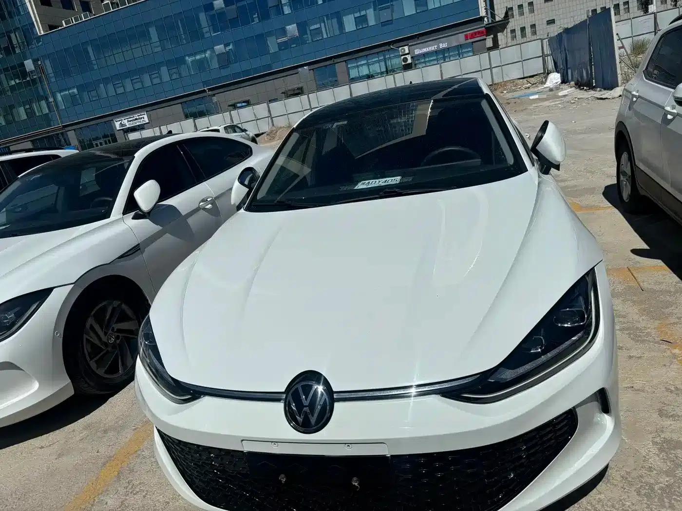 Lamando 2024 Lamando L 200TSI DSG Trendy Edition — миниатюра 1