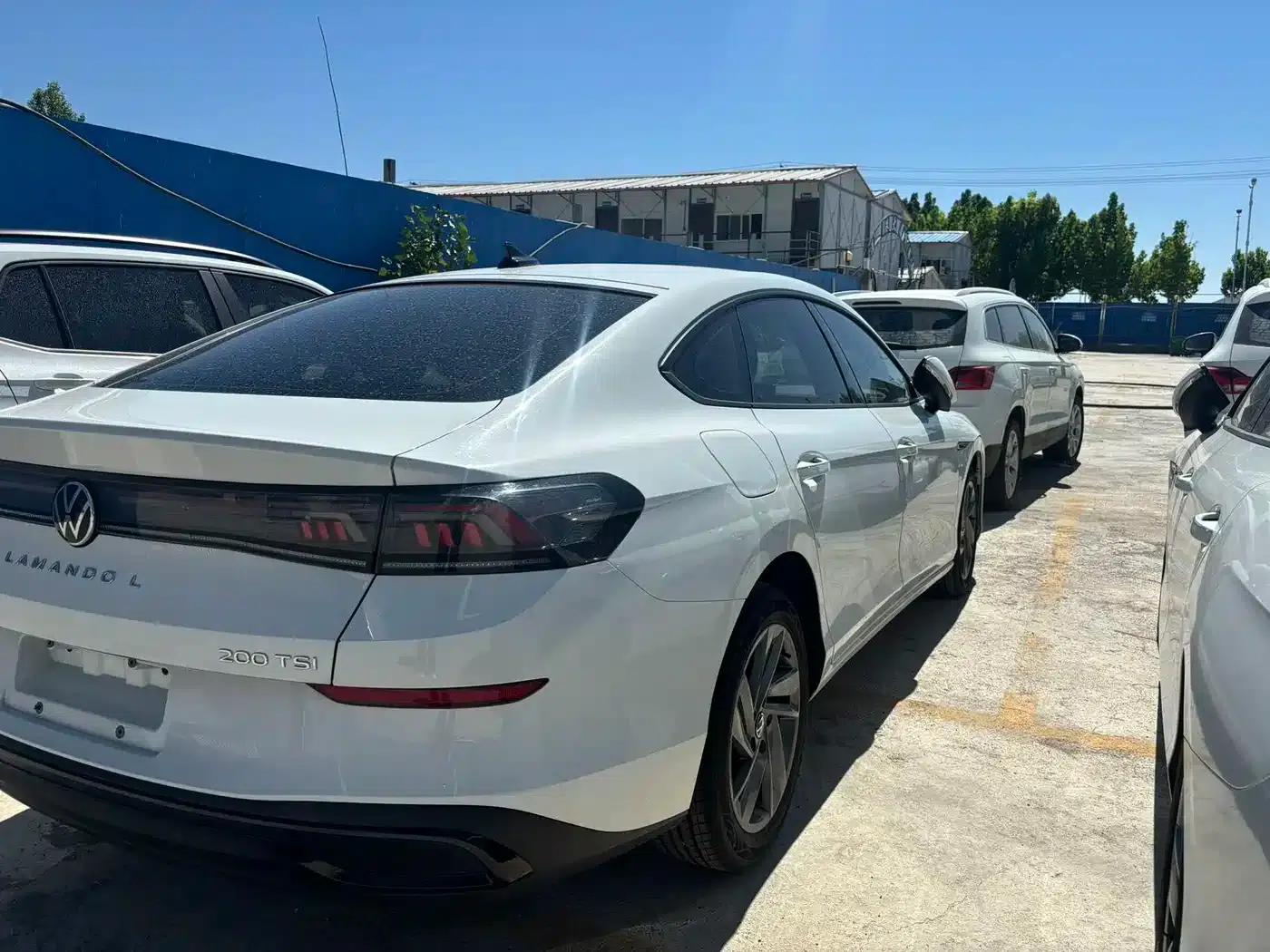 Lamando 2024 Lamando L 200TSI DSG Trendy Edition — миниатюра 2