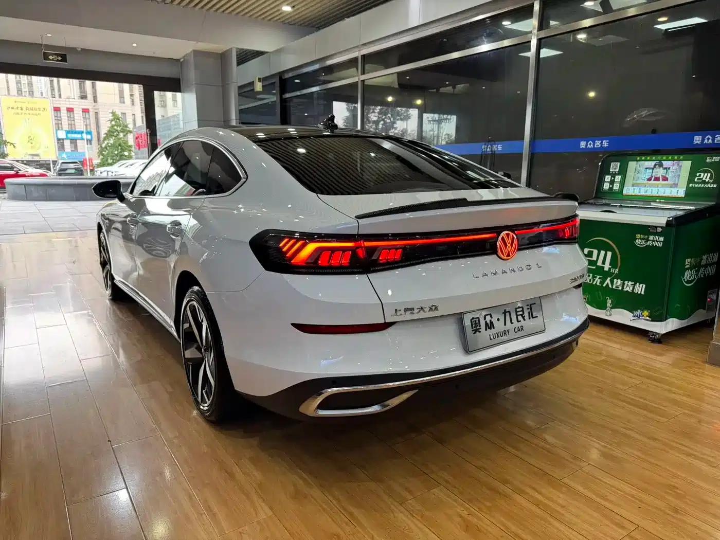 Lamando 2024 Lamando L 280TSI DSG Hot Edition — миниатюра 13