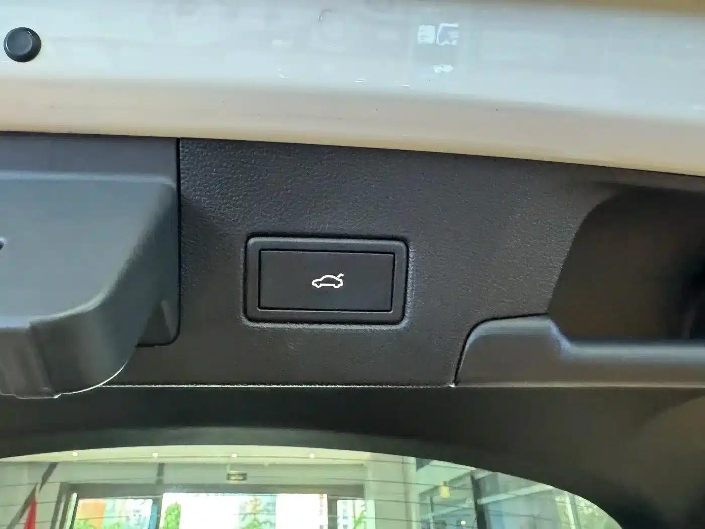 Lamando 2024 Lamando L 280TSI DSG Hot Edition — миниатюра 10