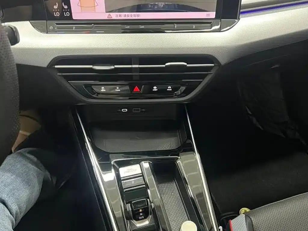 Lamando 2022 Lamando L 280TSI DSG Hot Edition — миниатюра 12