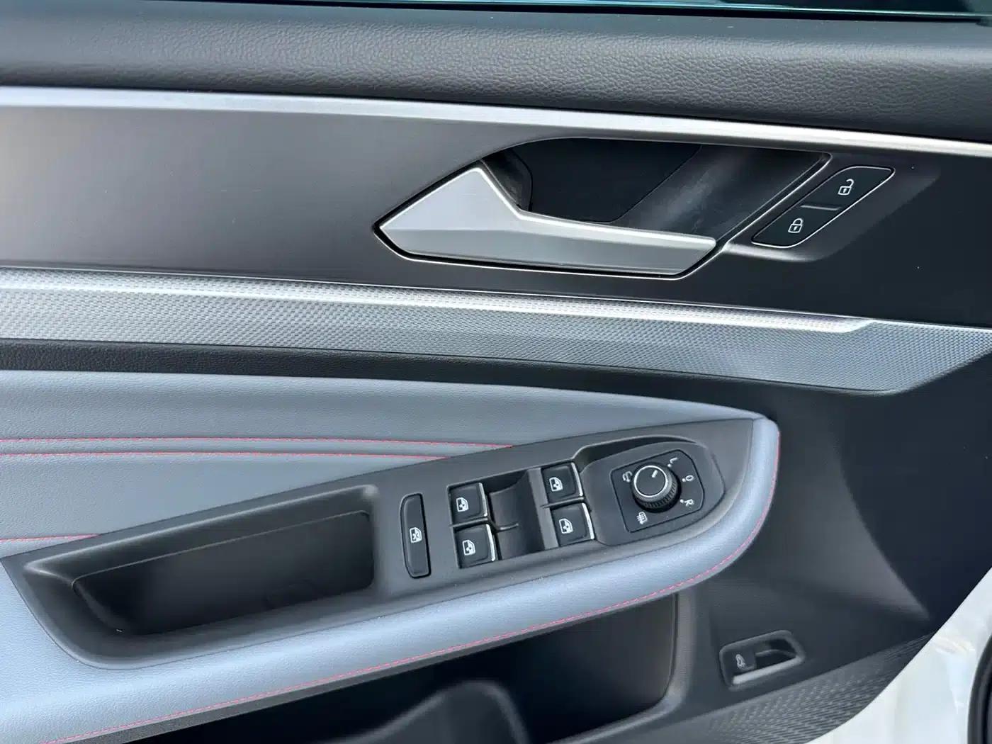 Lamando 2022 Lamando L 280TSI DSG Hot Edition — миниатюра 17