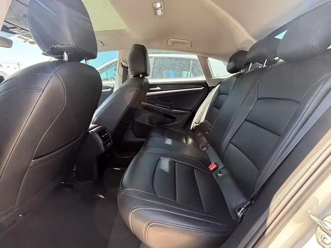 Lamando 2024 Lamando L 200TSI DSG Trendy Edition — миниатюра 16