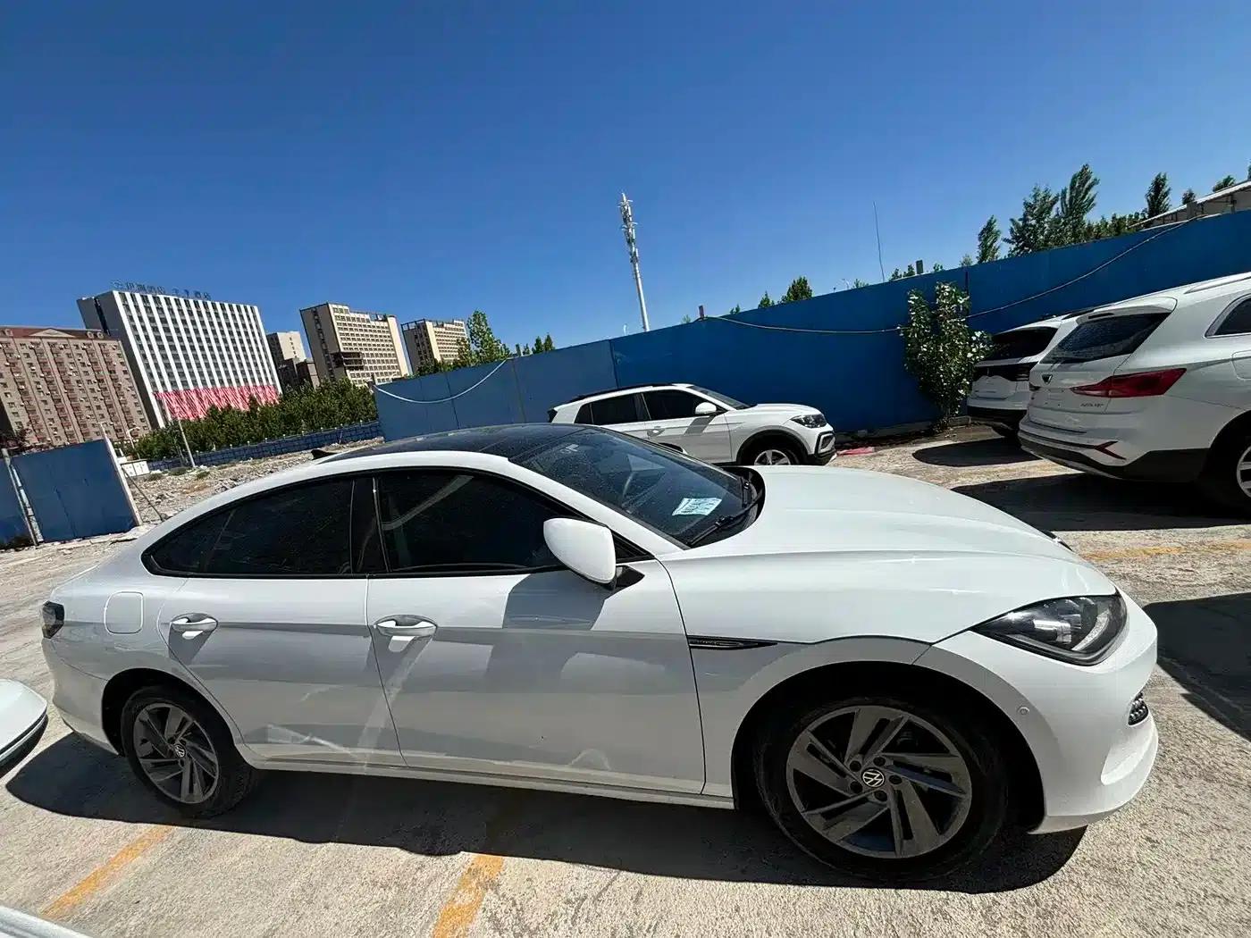 Lamando 2024 Lamando L 200TSI DSG Trendy Edition — миниатюра 3