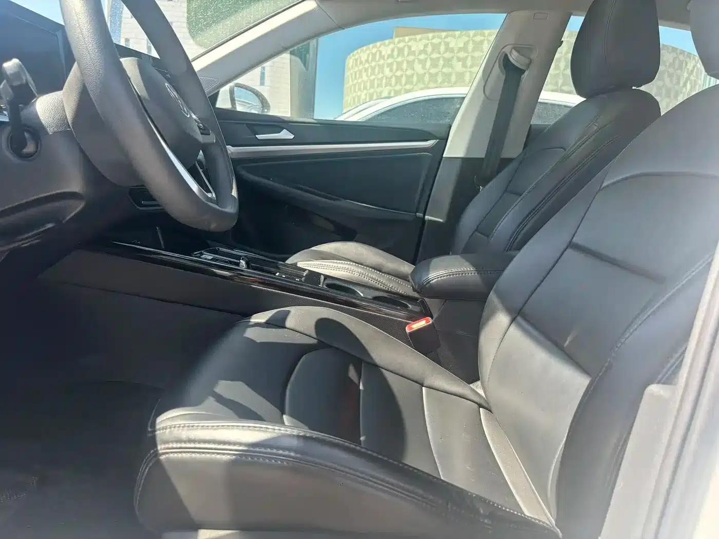 Lamando 2024 Lamando L 200TSI DSG Trendy Edition — миниатюра 10