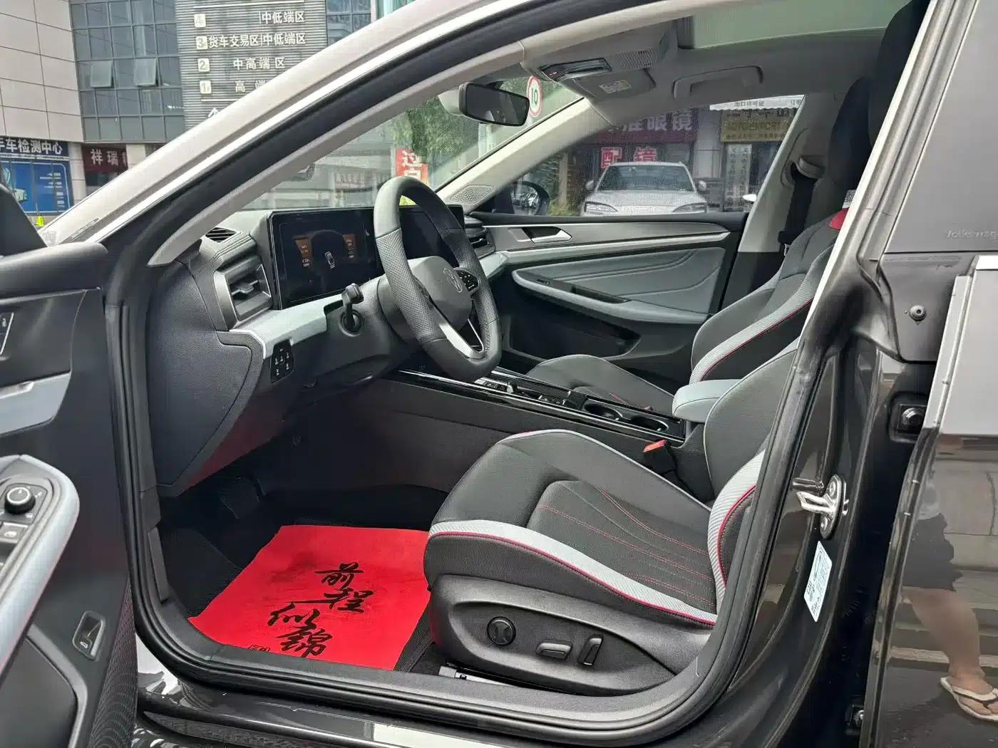 Lamando 2024 Lamando L 280TSI DSG Hot Edition — миниатюра 7
