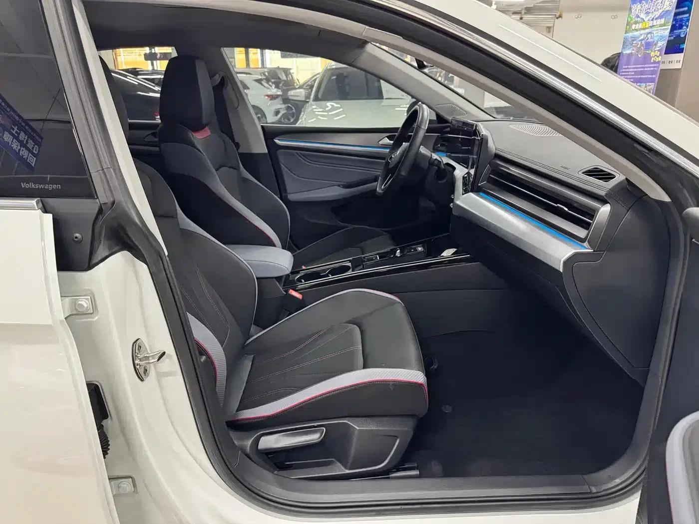 Lamando 2023 Lamando L 280TSI DSG Hot Edition — миниатюра 14