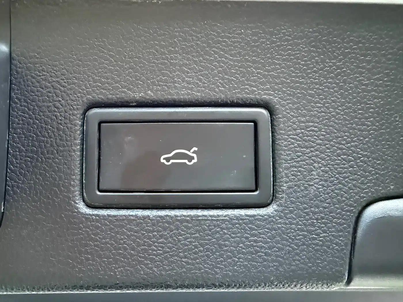 Lamando 2022 Lamando L 280TSI DSG Hot Edition — миниатюра 15