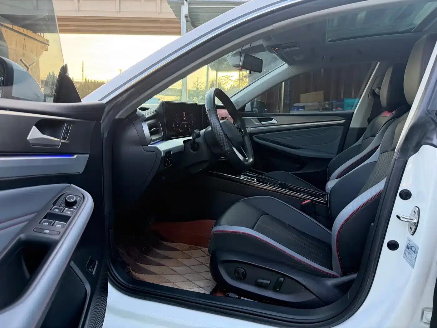 Lamando 2022 Lamando L 280TSI DSG Hot Edition — миниатюра 8