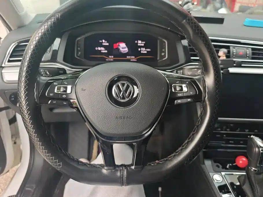 Lamando 2021 Facelift 280TSI DSG Comfort Edition — миниатюра 15