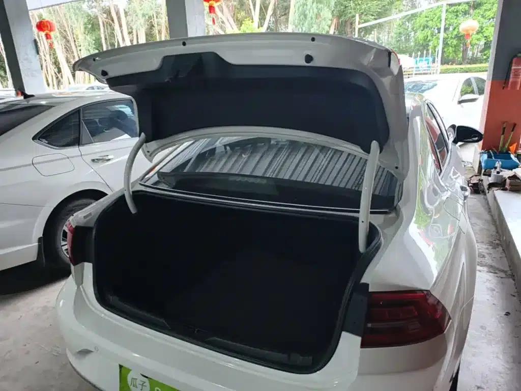 Lamando 2019 230TSI DSG Fashion Edition (China VI Emission Standard) — миниатюра 19