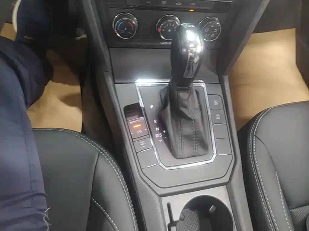 Lamando 2019 230TSI DSG Fashion Edition (China VI Emission Standard) — миниатюра 14