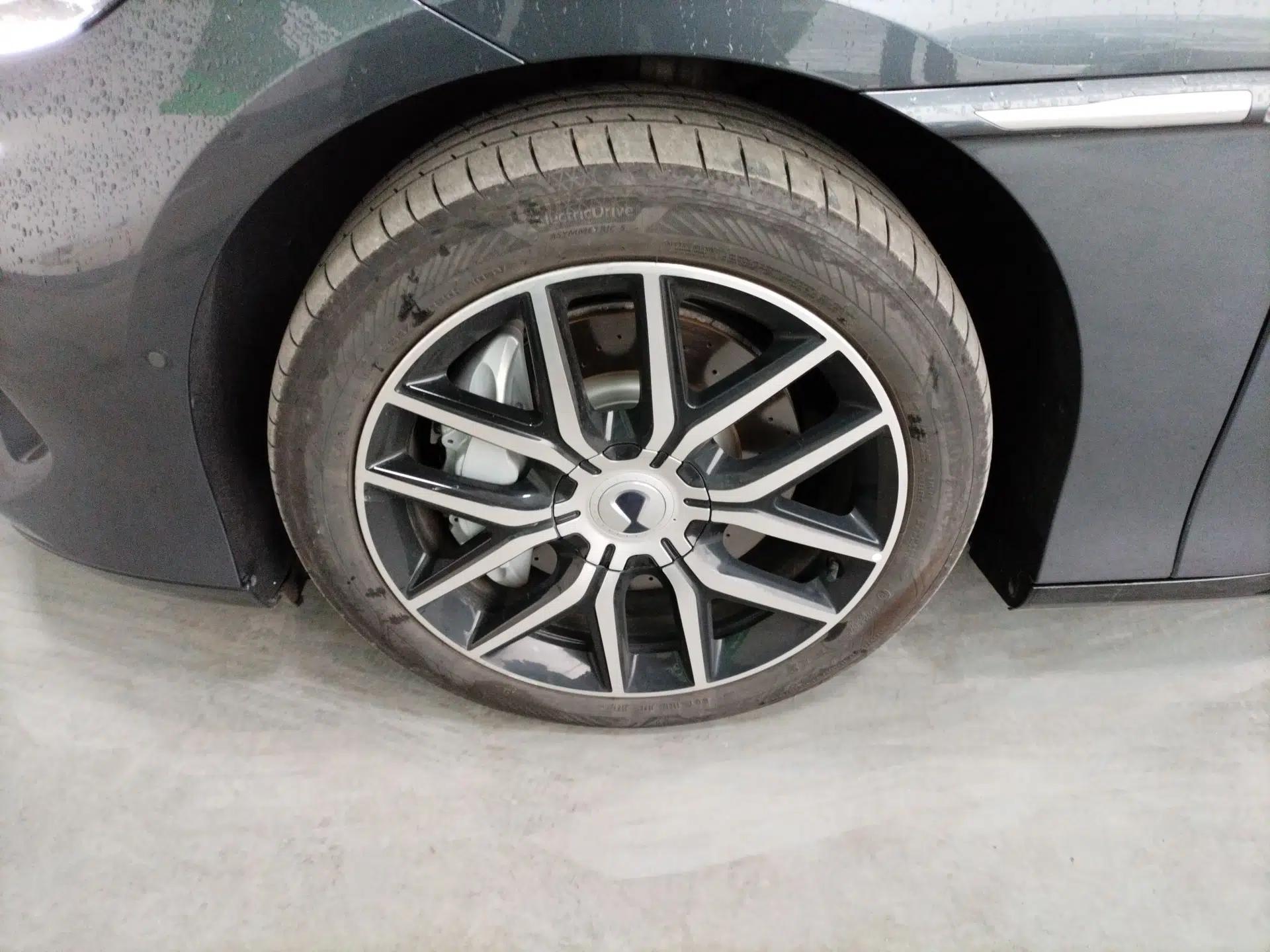 Denza Z9 2024 1100 km Four-Wheel Drive Max Version — миниатюра 15