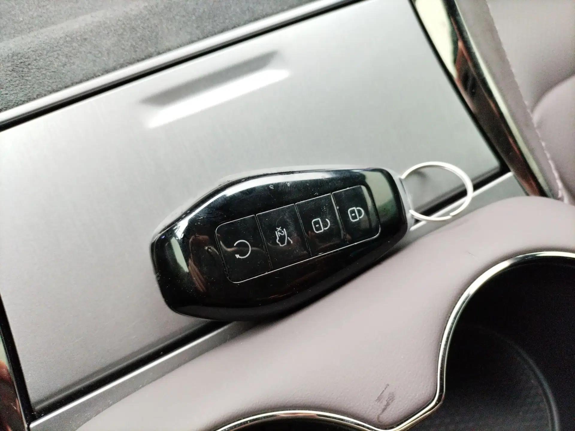 Denza Z9 2024 1100 km Four-Wheel Drive Max Version — миниатюра 28