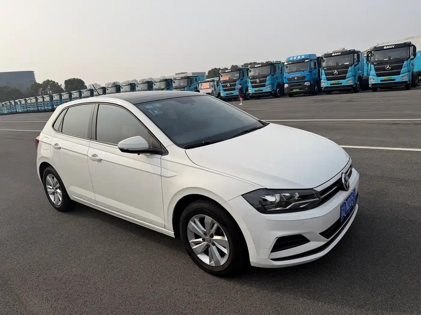 2019 Polo Plus 1.5L Automatic Panoramic Enjoyment Edition — миниатюра 3