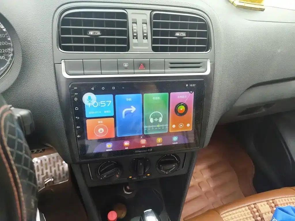 2016 Polo 1.4L Automatic Fashion Edition — миниатюра 14