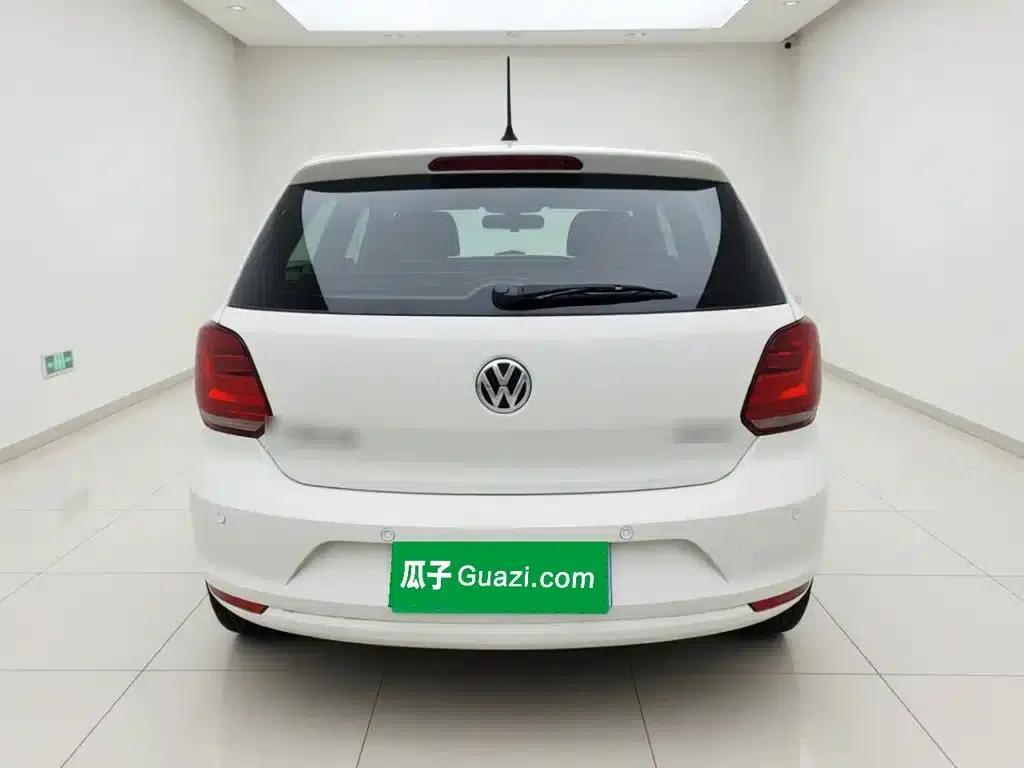 2016 Polo 1.4L Automatic Fashion Edition — миниатюра 5