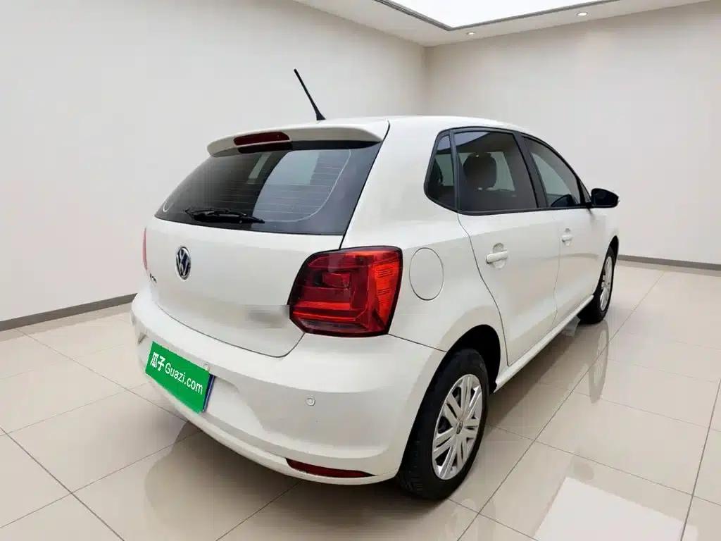 2016 Polo 1.4L Automatic Fashion Edition — миниатюра 6