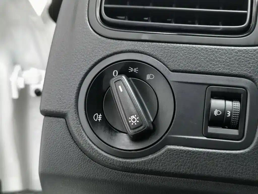 2018 Polo 1.5L Automatic Comfort Edition — миниатюра 21