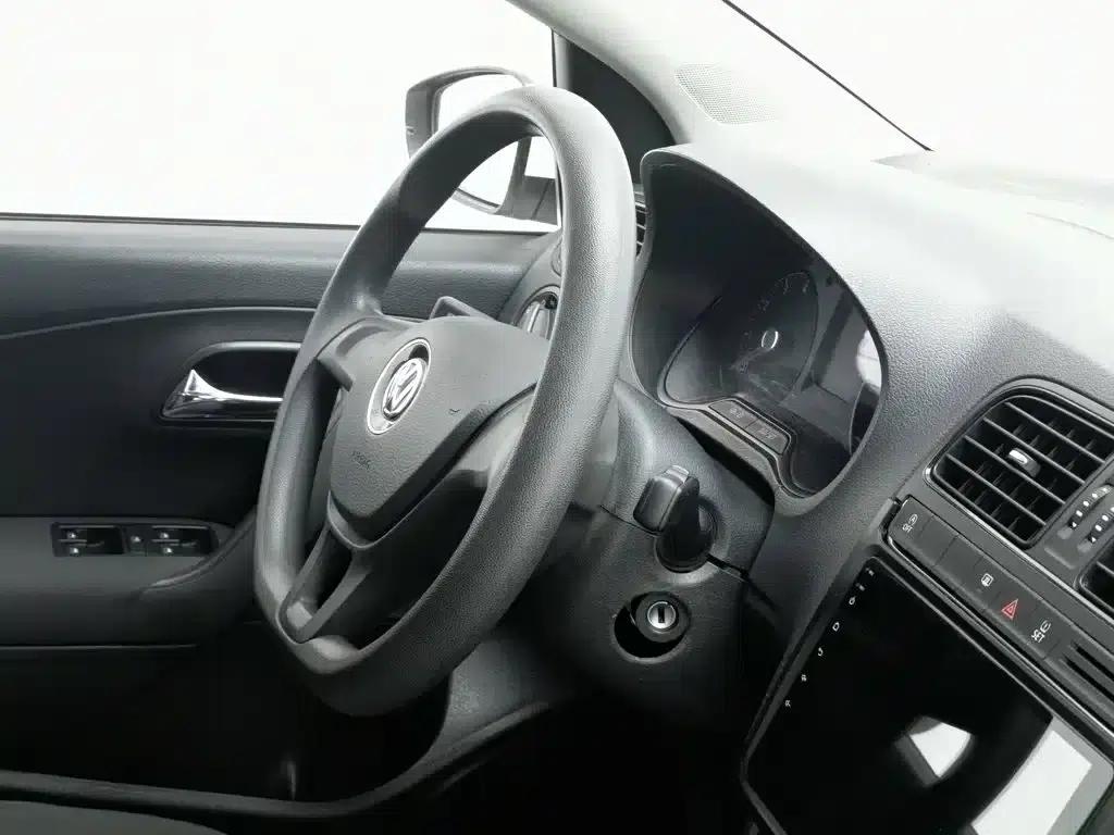 2018 Polo 1.5L Automatic Comfort Edition — миниатюра 22