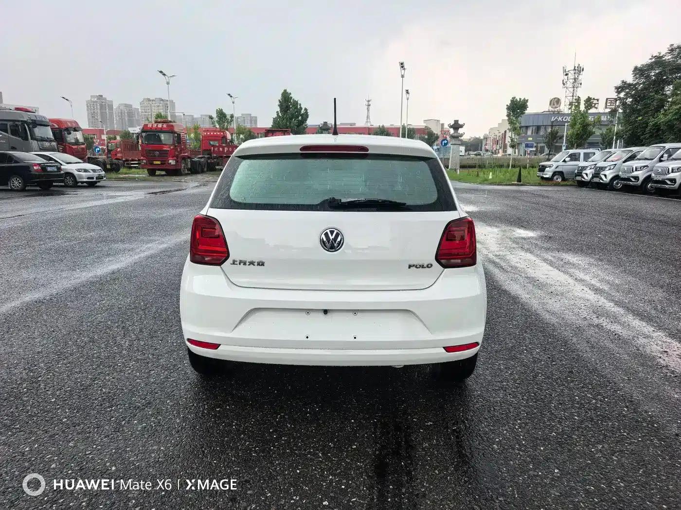 2016 Polo 1.4L Manual Fashion Edition — миниатюра 8