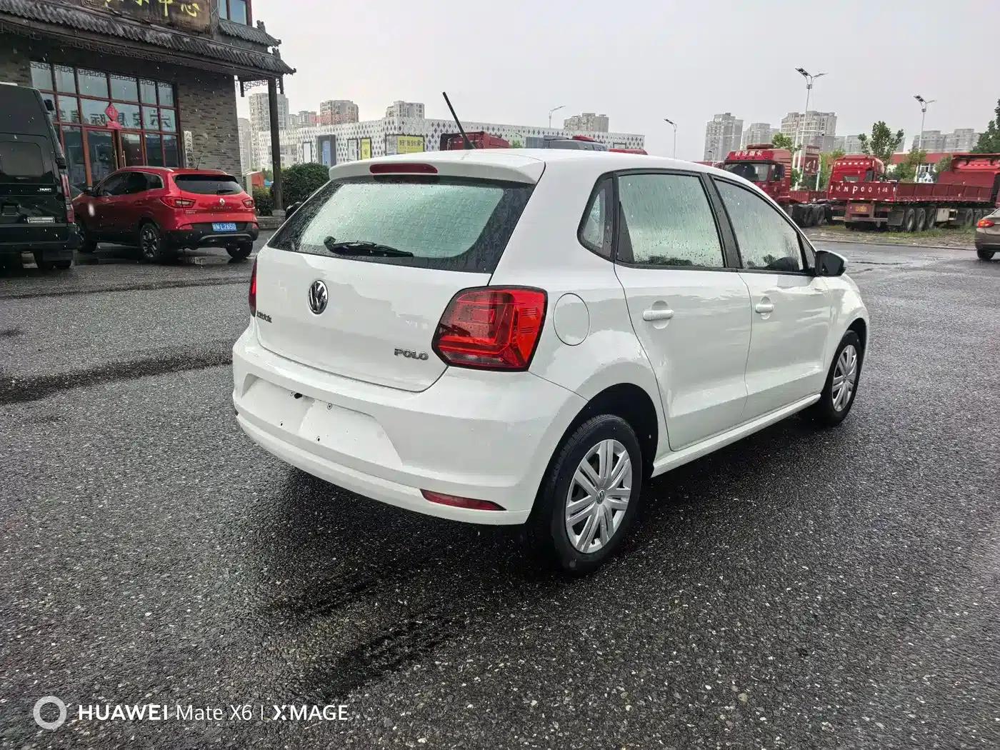 2016 Polo 1.4L Manual Fashion Edition — миниатюра 9
