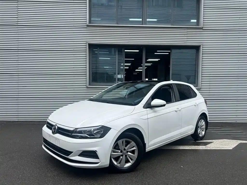 2019 Polo Plus 1.5L Automatic Panoramic Enjoyment Edition — миниатюра 1