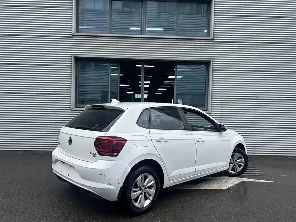2019 Polo Plus 1.5L Automatic Panoramic Enjoyment Edition — миниатюра 2