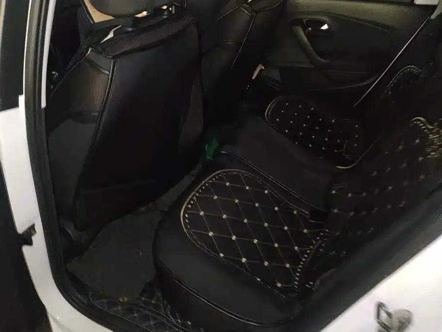 2016 Polo 1.6L Automatic Comfort Model — миниатюра 11