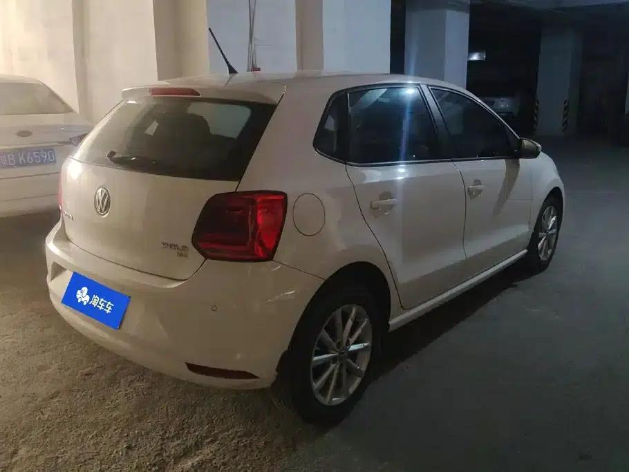 2016 Polo 1.6L Automatic Comfort Model — миниатюра 3
