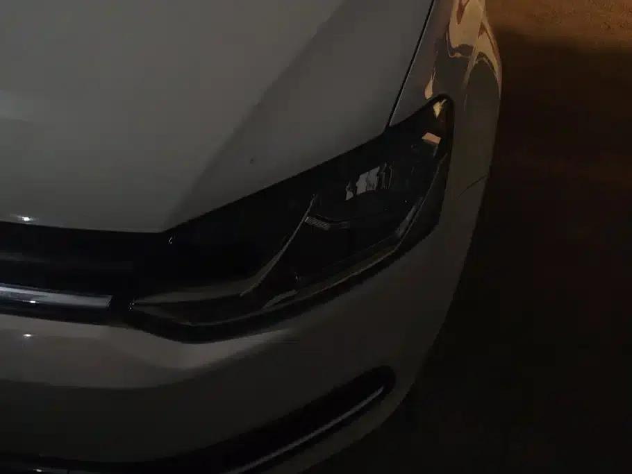 2016 Polo 1.6L Automatic Comfort Model — миниатюра 5