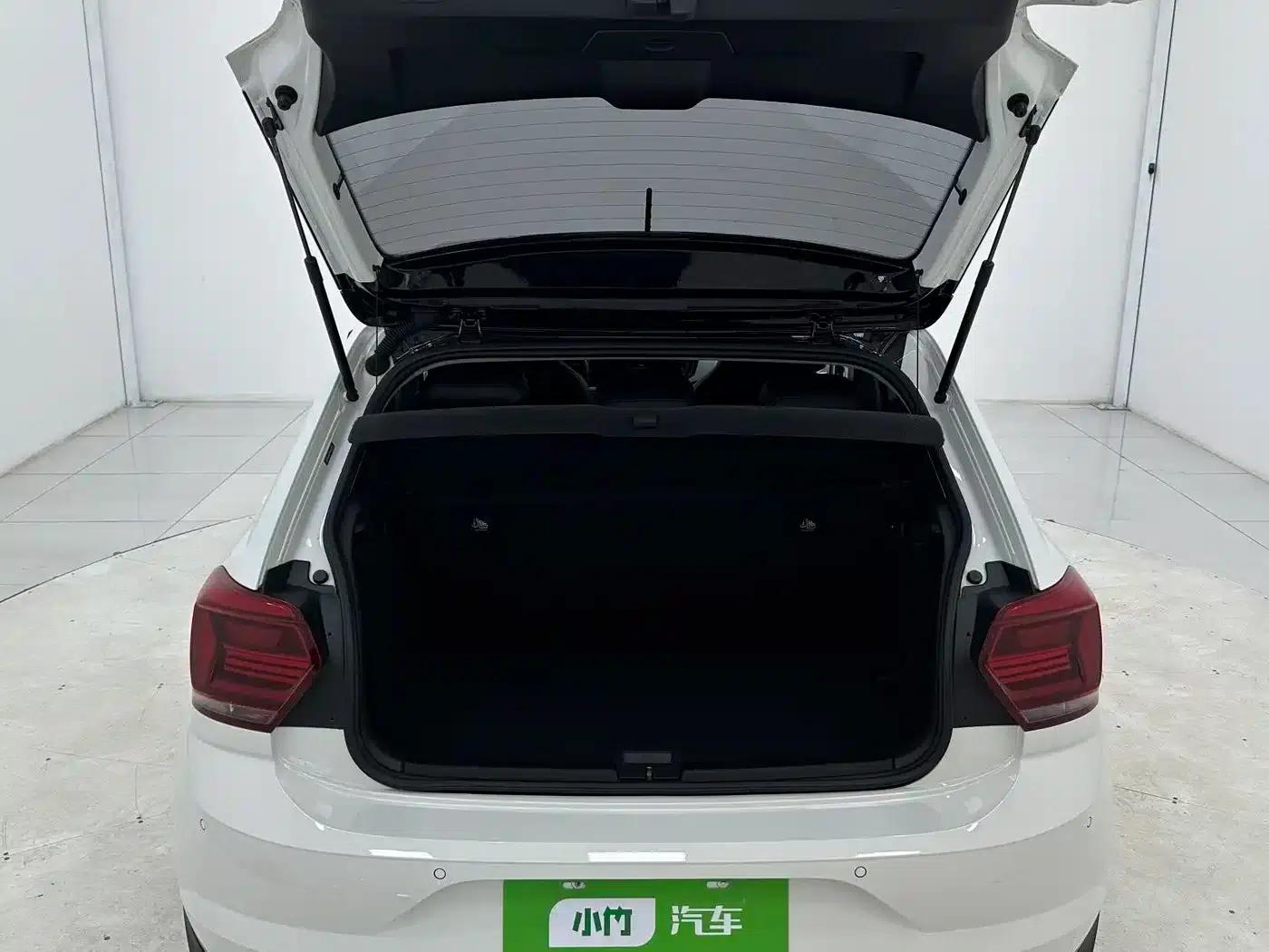 2023 Polo Facelift Plus 1.5L Automatic Trendy Smart Edition — миниатюра 16