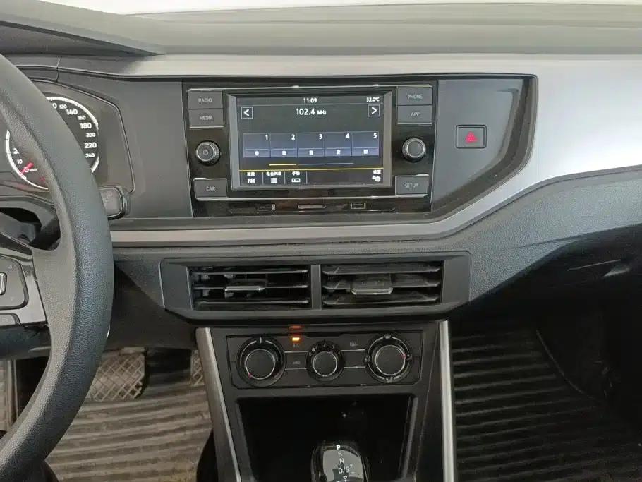 2019 Polo Plus 1.5L Automatic Panoramic Enjoyment Edition — миниатюра 13